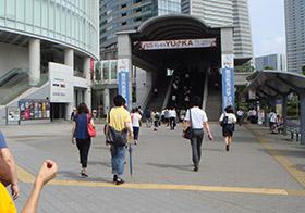 ■ JR 桜木町駅をご利用の場合