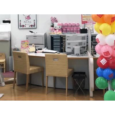 ほけん百花 イオン大宮店 相談スペース