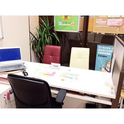 ほけん百花 三宮店 相談スペース