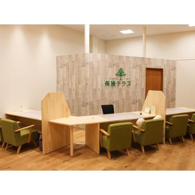保険テラス ファボーレ富山店 相談スペース