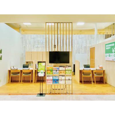 保険テラス イオン京都洛南店 店舗外観1