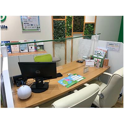 保険デザイン トナリエ大和高田店 相談スペース