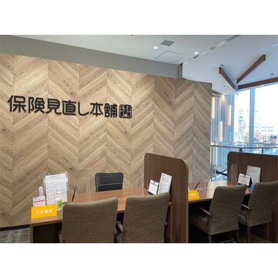 保険見直し本舗 SOCOLA塚口クロス店 相談スペース