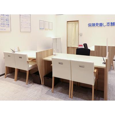 保険見直し本舗 イオンモール津南店 相談スペース