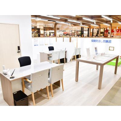 保険見直し本舗 北戸田イオンモール店 相談スペース