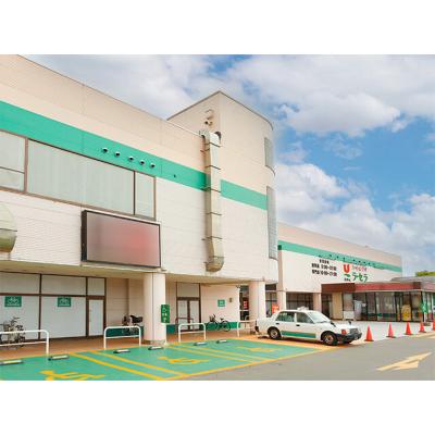 保険見直し本舗 ラ・セラ東バイパスショッピングセンター店 店舗外観2