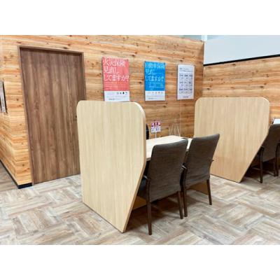 保険見直し本舗 べスピア堺インター店 相談スペース