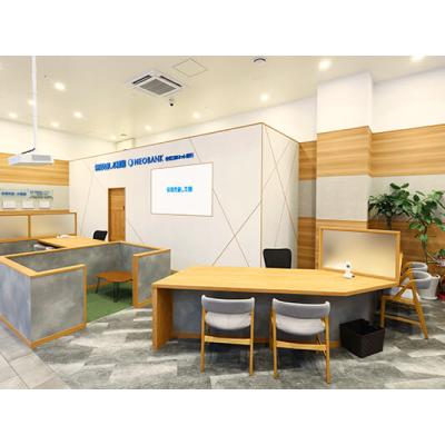 保険見直し本舗 ガーデンズ千早東店 店舗外観2