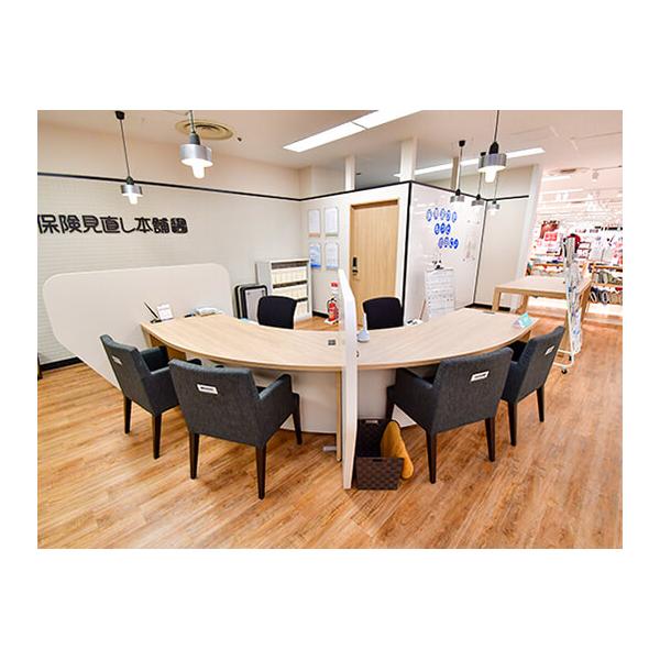 保険見直し本舗 西武所沢S.C.店の写真
